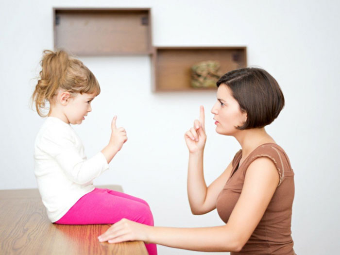 Cách để dạy trẻ có kỷ luật mà không la hét?